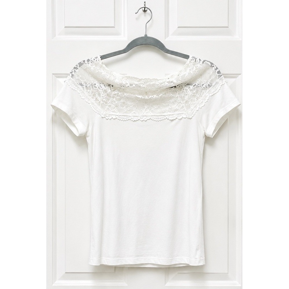 Poof White Lace Trim Top Medium Y2K Cottagecore Romantic Classic Peasant Top